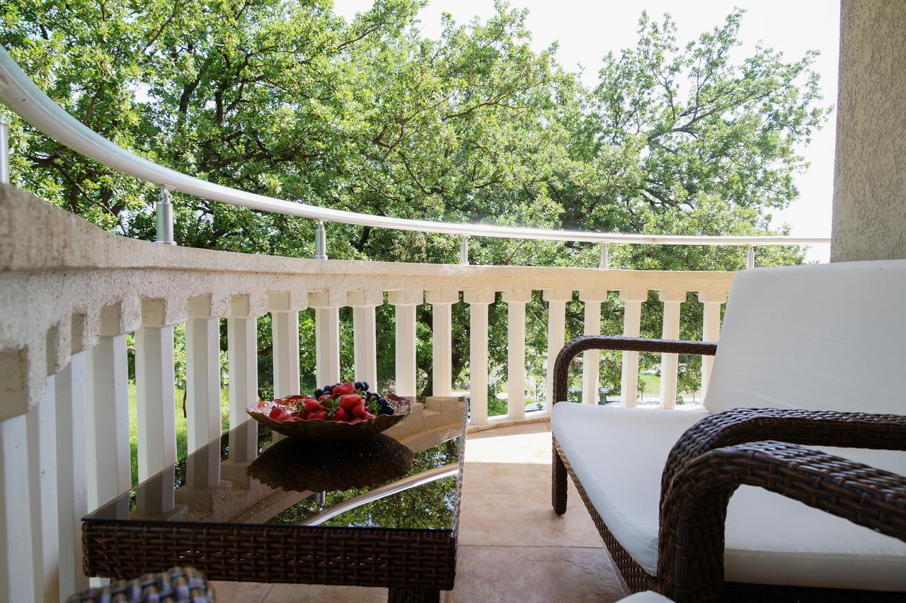 Apart Hotel Forte Roses Montenegro Ko Buljarica Petrovac ภายนอก รูปภาพ